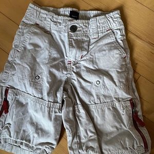 GAP KIDS BOYS CARGO SHORTS size 5 regular